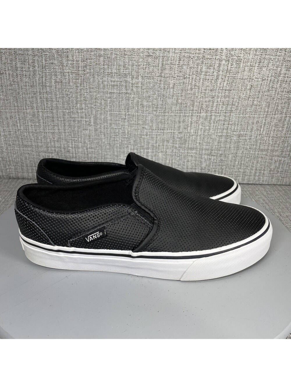 Vans Asher Perforated Slip On Sneaker Shoes Skate Loafers Black Size 6.5